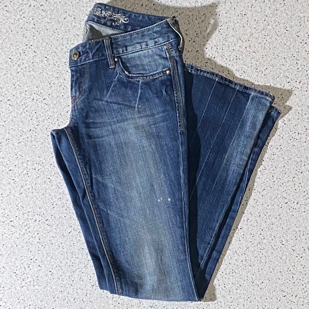Express Jeans Stella Low Rise Regular Fit Size 21